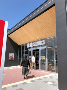 新名神のPIT SUZUKA